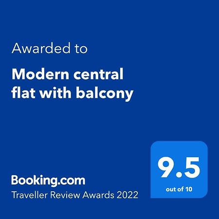 Modern Central Flat With Balcony & Free Parking On-Site บอร์นมัธ ภายนอก รูปภาพ